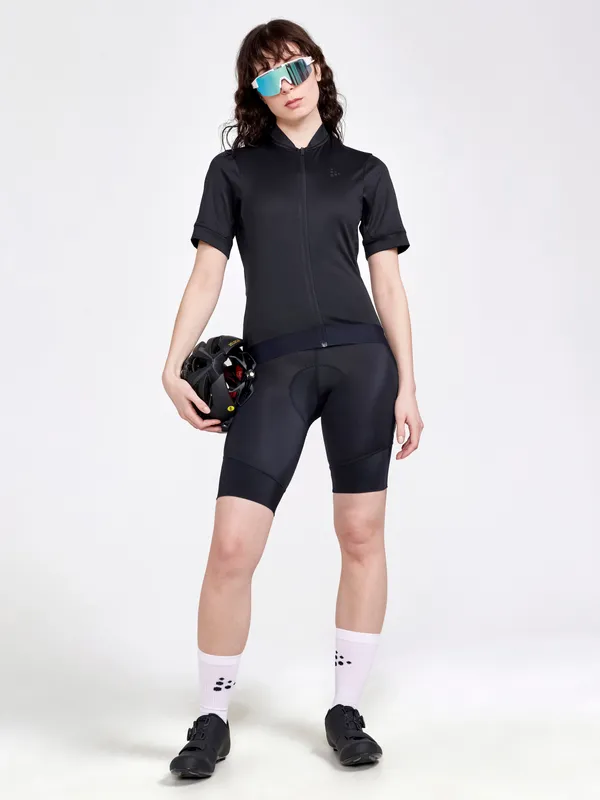 1913164-999000_Core Essence Jersey Regular Fit W_Closeup4.jpg